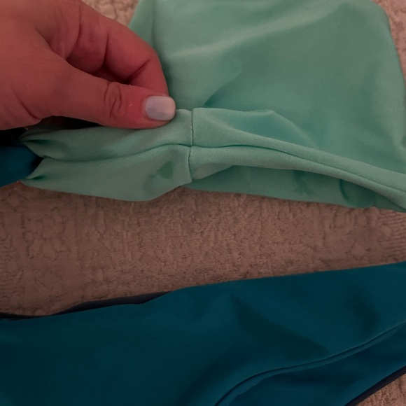 Mink Pink Never Worn - new without tags two tone blue bikini w/adjustable straps - Picture 3 of 9